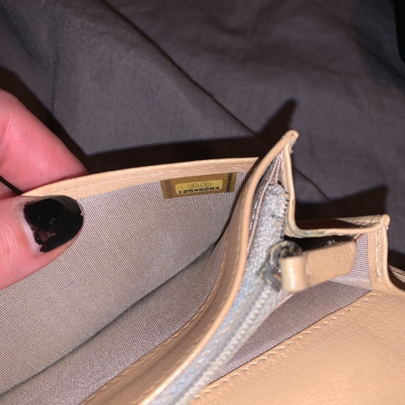 Chanel  authentic camellia flap wallet - Picture 3 of 12